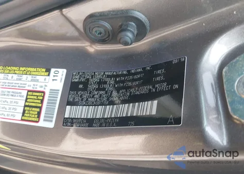 2019 Toyota Sienna Le 8 Passenger z USA, uszkodzony, nr VIN 5TDKZ3DC2KS977158